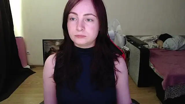 Snapshot of Laralianna chatting on 06/30/26, 11:00 Laralianna online show from 06/30/26, 11:00