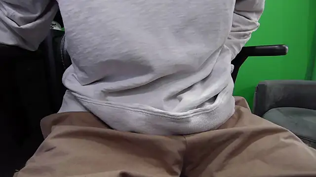 Snapshot of kuruptxxx_live chatting on 02/27/26, 07:47 kuruptxxx live online show from 02/27/26, 07:47