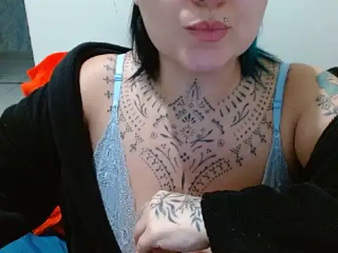 vaholiver online show from 07/17/26, 12:28