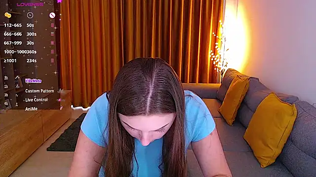  Mia Adams online show from 03/17/25, 09:55