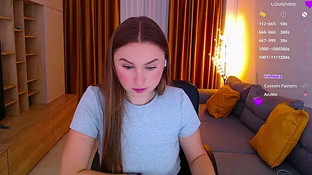  Mia Adams online show from 11/12/25, 10:04