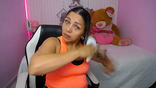 Snapshot of cum_bigass chatting on 02/22/26, 12:15 cum bigass online show from 02/22/26, 12:15