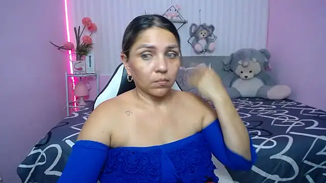 Snapshot of cum_bigass chatting on 03/07/26, 12:07 cum bigass online show from 03/07/26, 12:07