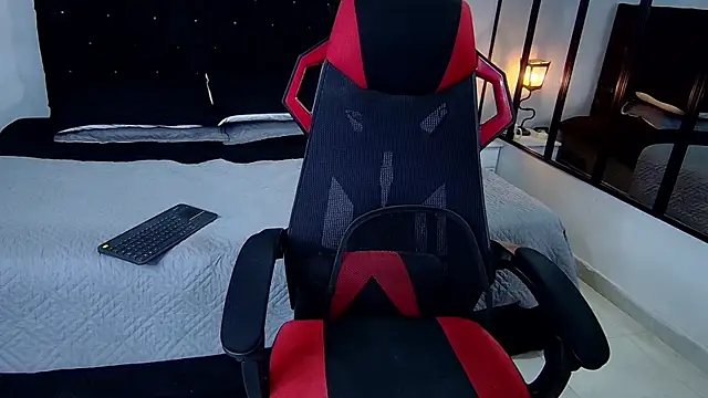 tyler hank01 online show from 03/08/25, 03:24