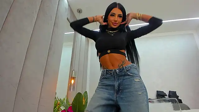 Britney Charm  online show from 03/26/26, 07:36