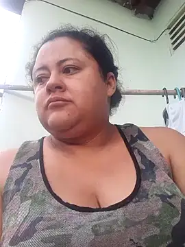 Snapshot of Monseratte21 chatting on 01/07/25, 12:09 Monseratte21 online show from 01/07/25, 12:09