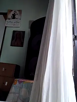 Snapshot of Monseratte21 chatting on 02/12/25, 07:13 Monseratte21 online show from 02/12/25, 07:13