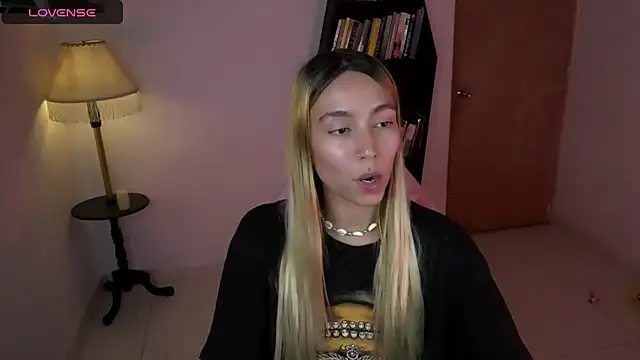 Saucy Jenn online show from 01/15/26, 03:33