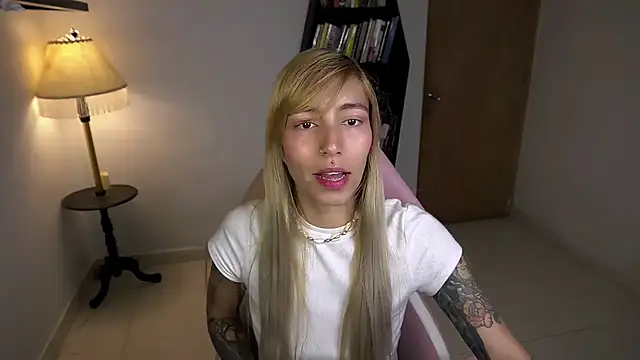 Saucy Jenn online show from 03/15/26, 11:22