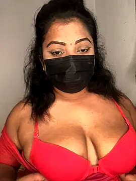  Cute ariana  online show from 12/21/25, 06:59