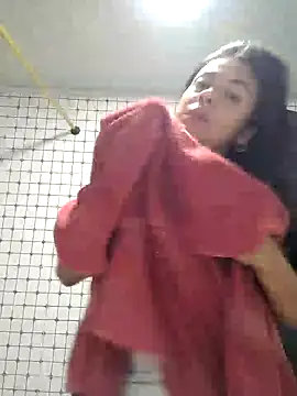 Hannah-grace online show from 01/15/25, 11:32