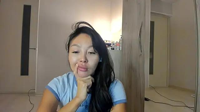 keiko hot online show from 04/16/26, 01:50