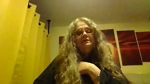 DestineeLoverGirl online show from 06/19/26, 09:57