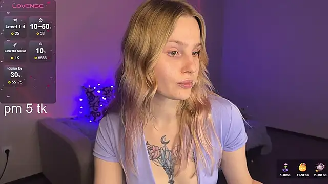 Snapshot of Chanel_Gill chatting on 02/03/25, 06:49 Chanel Gill online show from 02/03/25, 06:49