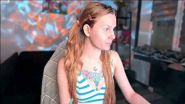 Chanel Gill online show from 02/16/26, 06:15