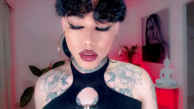 Snapshot of little_star_porn chatting on 11/29/25, 01:03 little star porn online show from 11/29/25, 01:03