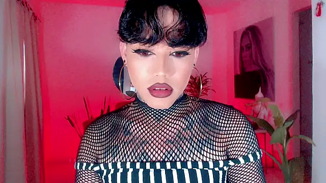 Snapshot of little_star_porn chatting on 11/30/25, 07:07 little star porn online show from 11/30/25, 07:07