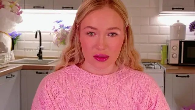 Snapshot of Veronika_Mitchel chatting on 12/02/25, 11:26 Veronika Mitchel online show from 12/02/25, 11:26