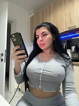 Snapshot of Scarlett-Dream chatting on 02/23/26, 07:39 Scarlett-Dream online show from 02/23/26, 07:39