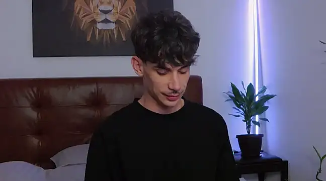 Snapshot of DanielCrush1 chatting on 02/11/25, 09:25 DanielCrush1 online show from 02/11/25, 09:25