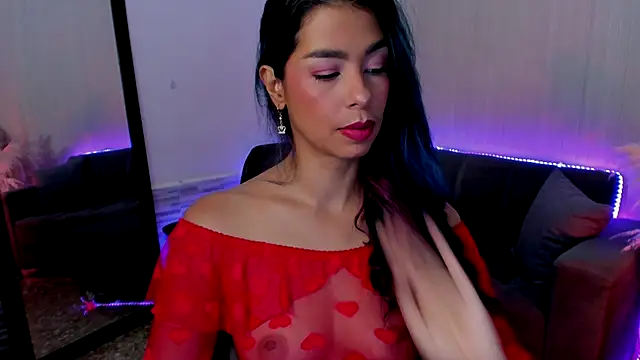 Snapshot of lexy_fox chatting on 11/29/25, 02:14 lexy fox online show from 11/29/25, 02:14