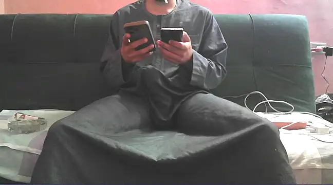 Snapshot of foxsanSs chatting on 02/28/25, 10:52 foxsanSs online show from 02/28/25, 10:52