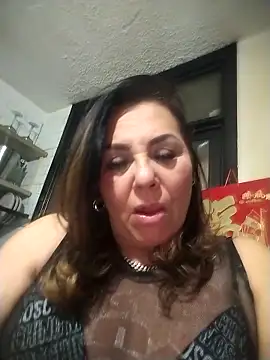 Snapshot of Myrnasexxx chatting on 02/17/26, 11:22 Myrnasexxx online show from 02/17/26, 11:22