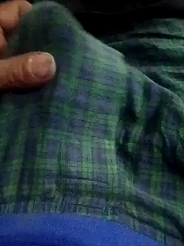 Snapshot of juice753 chatting on 10/12/25, 02:38 juice753 online show from 10/12/25, 02:38