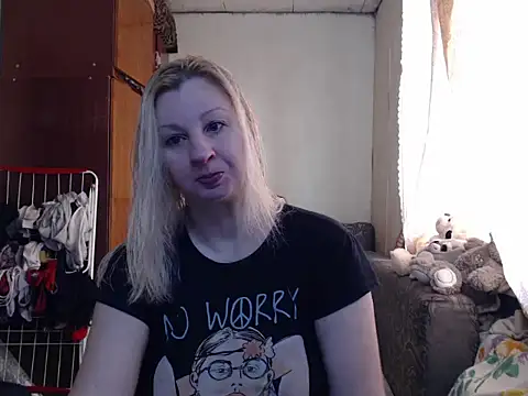 Snapshot of BustyBlond chatting on 02/11/25, 06:08 BustyBlond online show from 02/11/25, 06:08