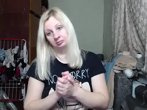 Snapshot of BustyBlond chatting on 02/21/25, 06:15 BustyBlond online show from 02/21/25, 06:15