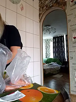 Snapshot of BustyBlond chatting on 11/13/25, 09:19 BustyBlond online show from 11/13/25, 09:19