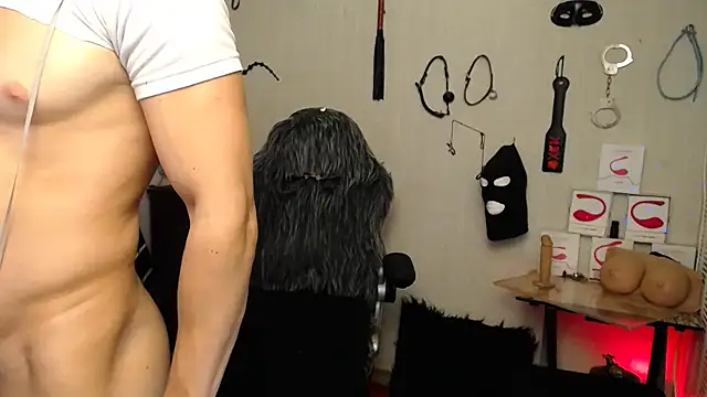 Snapshot of bayronfit chatting on 02/09/25, 03:11 bayronfit online show from 02/09/25, 03:11