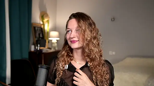 Snapshot of Special___ chatting on 03/04/25, 03:15 Special    online show from 03/04/25, 03:15