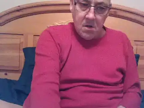 Snapshot of takeitall101 chatting on 03/03/25, 09:26 takeitall101 online show from 03/03/25, 09:26