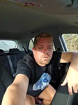 Trucker Hunter online show from 01/22/25, 10:29