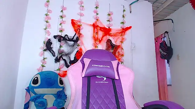 Snapshot of Briannabrachho chatting on 11/18/25, 03:05 Briannabrachho online show from 11/18/25, 03:05