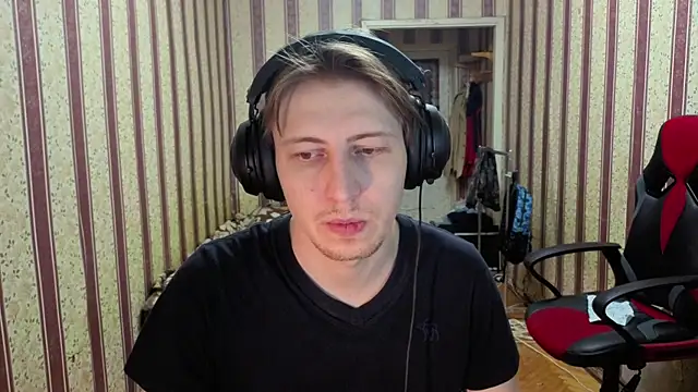 darienlarge online show from 12/20/25, 05:14