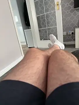 Snapshot of Furdale chatting on 10/09/25, 01:53 Furdale online show from 10/09/25, 01:53