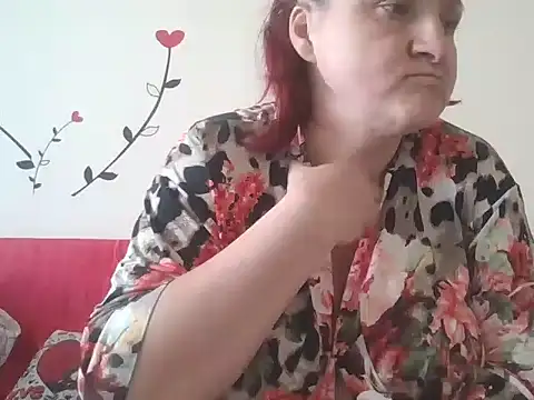 LaraXXX38 online show from 05/26/26, 05:25