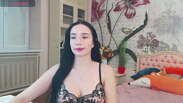 AliciaBow online show from 12/07/24, 01:51