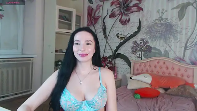 AliciaBow online show from 03/13/25, 05:07