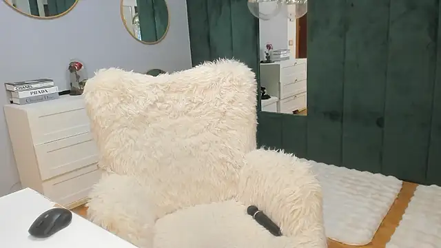 ElisaBaxter online show from 03/03/26, 05:13