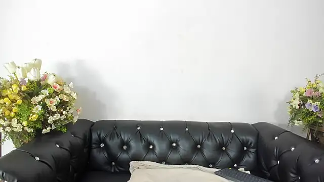 SSCARLETH  online show from 02/20/26, 11:54