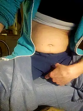 PassiveStute25 online show from 11/05/25, 06:02