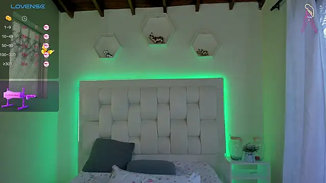 Snapshot of shanakendall chatting on 03/03/25, 02:04 shanakendall online show from 03/03/25, 02:04