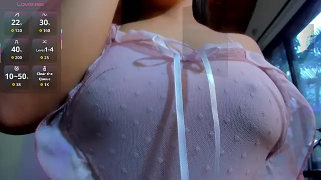 Snapshot of shanakendall chatting on 09/12/25, 02:06 shanakendall online show from 09/12/25, 02:06