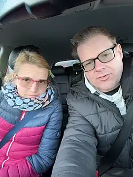 Snapshot of AnnualSunrise chatting on 11/22/25, 02:49 AnnualSunrise online show from 11/22/25, 02:49