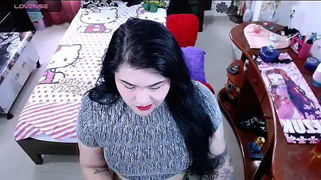 lufek23 online show from 02/21/25, 02:16