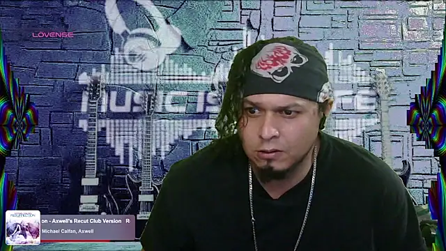 Snapshot of chino_roz chatting on 03/07/25, 02:01 chino roz online show from 03/07/25, 02:01