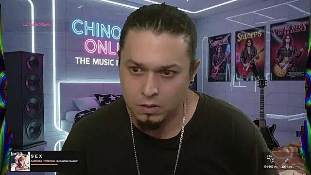 Snapshot of chino_roz chatting on 09/09/25, 01:43 chino roz online show from 09/09/25, 01:43